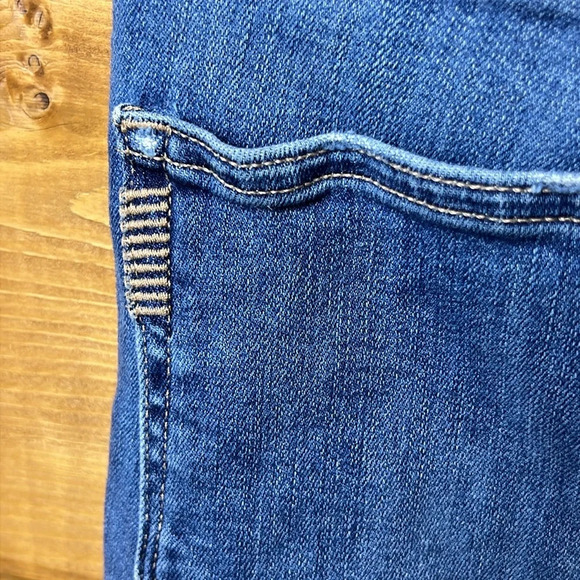 Paige‎ Womens jeans 28 Blue Verdugo Crop Stretch Distressed premium denim holes - Picture 7 of 11